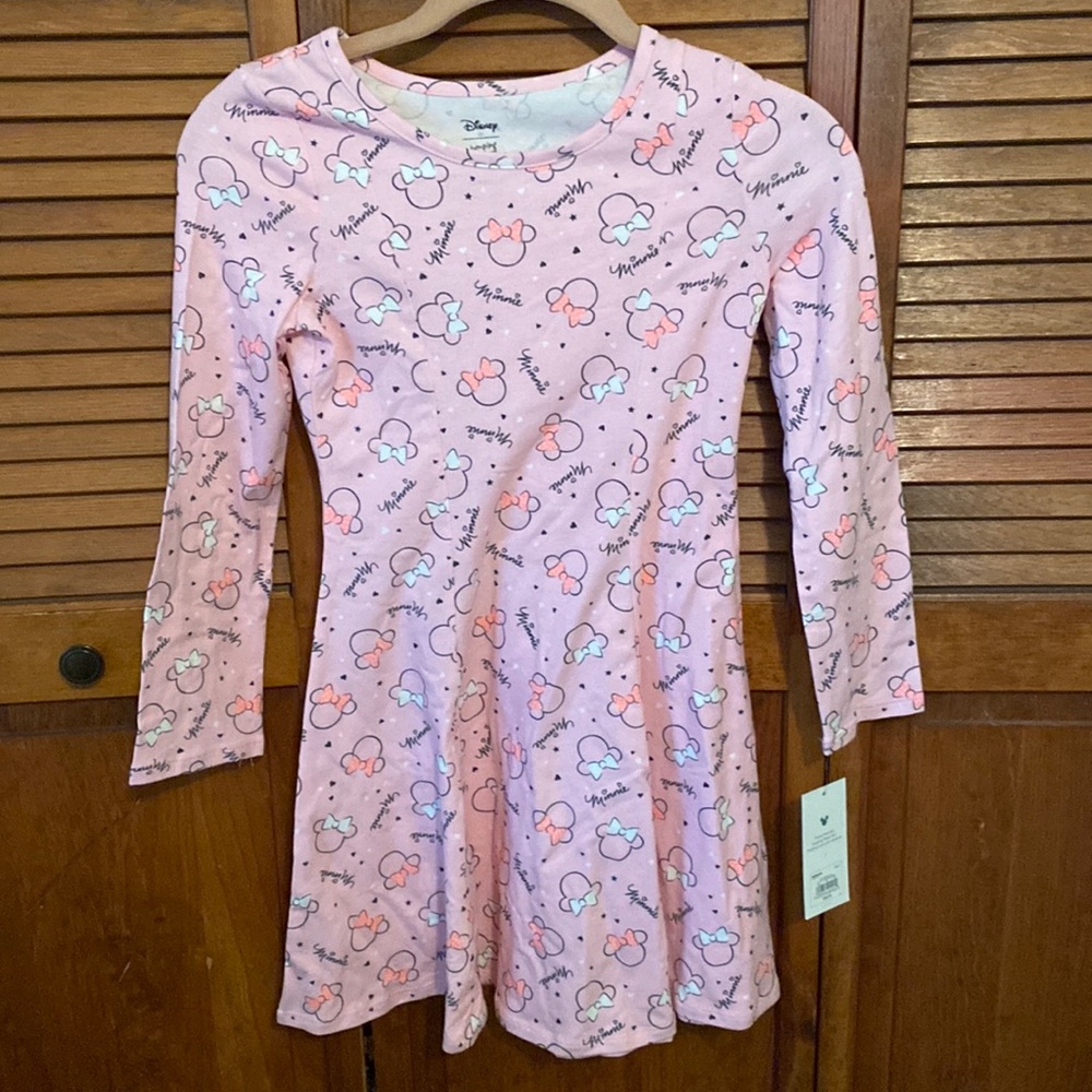 Disney Minnie long sleeve dress. Size 7 soft cotton spandex